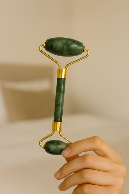 Kомплект с ролер за лице и камък Гуа Ша, нефрит